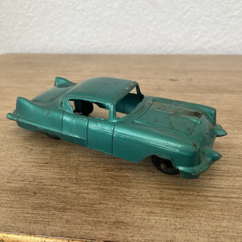 Vintage Diecast Metal Structo Green 1950's Cadillac 50s rare collectible